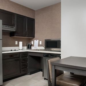 One Bedroom Queen Suite